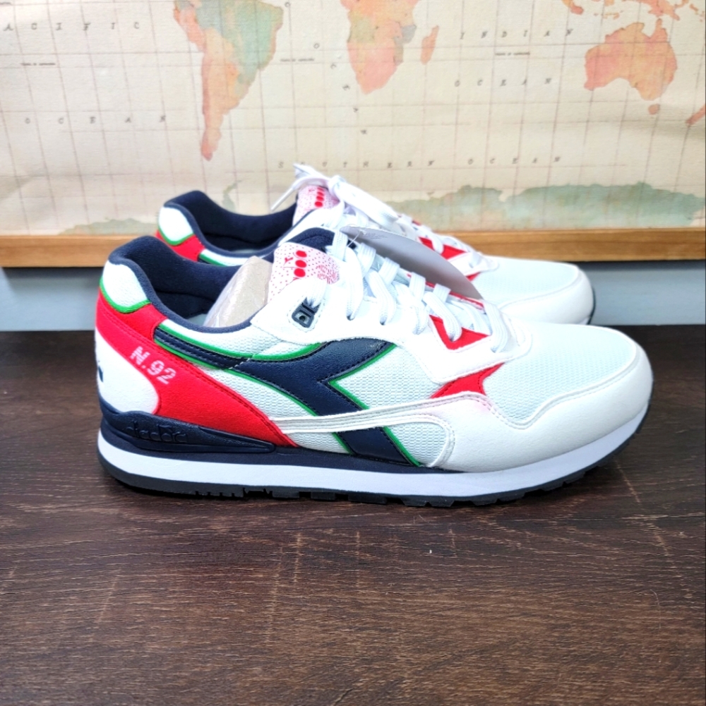 BRAND NEW Diadora N9002 'White Blue Red' Mens Size: 8.5